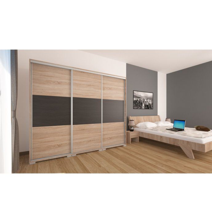 Lux tolóajtós gardrób 318cm